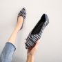 Gray Stripe Wave Knit Pointed-toe Flat